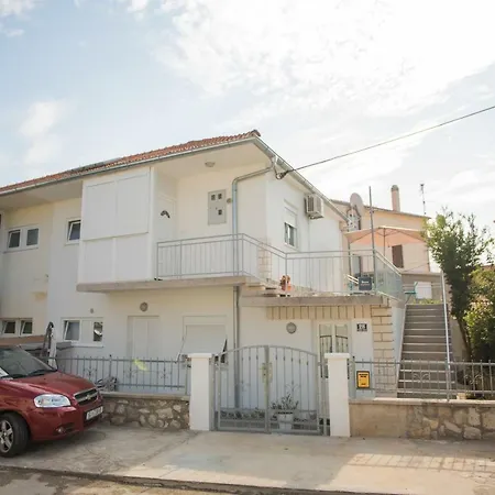 Ana Appartement *