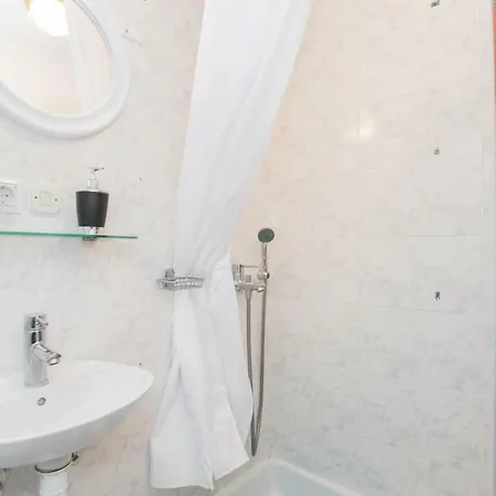 Ana Apartman Vodice